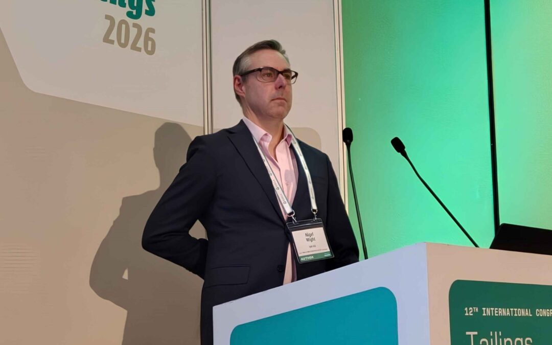 Nigel Wight presenta investigación sobre la tragedia de El Cobre en Congreso Tailings 2026